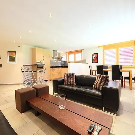 Sleeps 6 Wifi شقة *